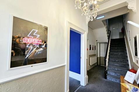 49ea093b-2776-46e6-ba66-d200ded5e4c8