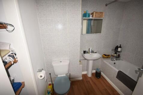 1b59b175-Bathroom