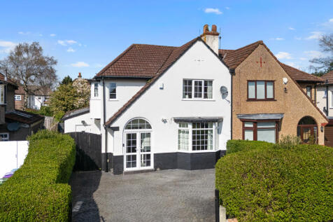 Liverpool, L19 - property photo