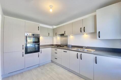 Sparrow Way, Aiskew, Bedale photo 3