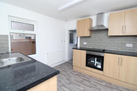 Flat 2, 6 Cheltenham Road, Blackpool photo 3