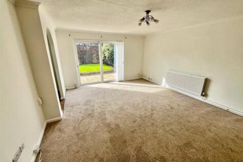 Westacre Drive, Norwich, Norfolk, NR6 photo 5