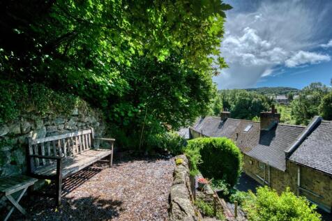 Garden - upper tier and view.jpg