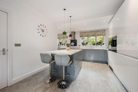 Open Plan Kitchen / Dining Room