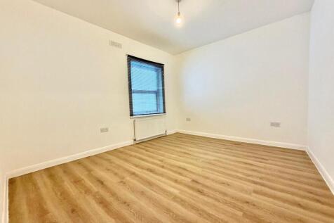 Grove Lane, London, SE5 photo 3