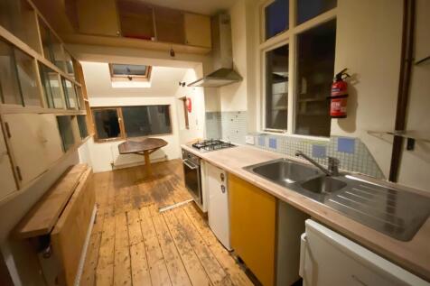 Mornington Crescent, Withington, Manchester, M14 photo 4