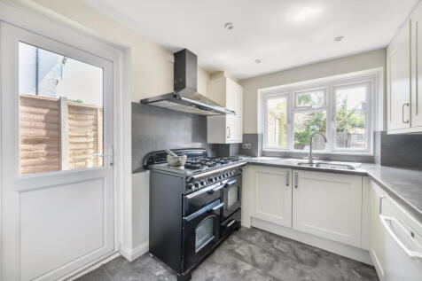 1321698-13-687102949c67e