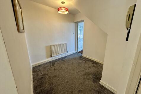 22 Marine Road West, Morecambe photo 3