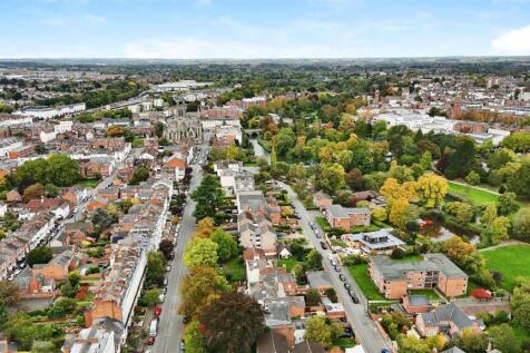 e268050d-y_20251007_120120 E2 80 AFpm_0597_1759834