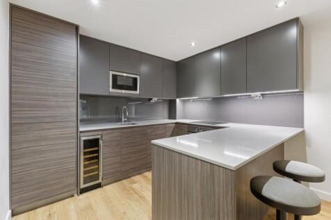 101791_Flat 17 Em...