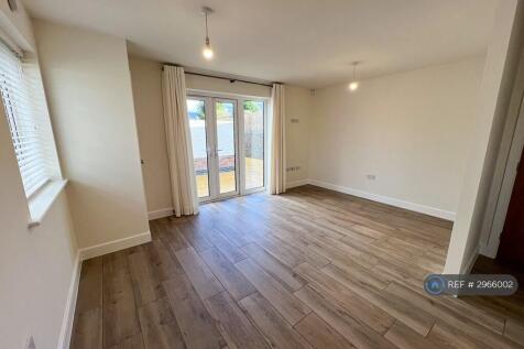 Isabel Lane, Kibworth, Leicester, LE8 photo 5