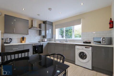 Grove Gardens, Balderton photo 4