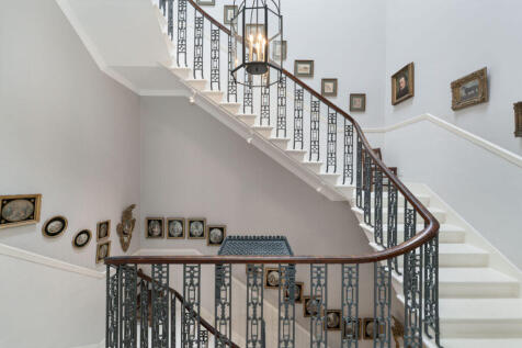 9 bed, 9 bath Town House in Edinburgh - Photo 24
