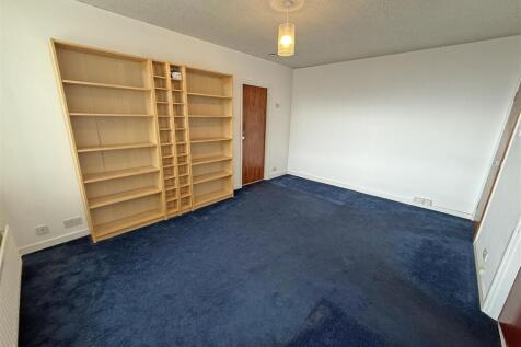 Living room a3.jpg
