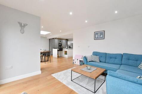 Open Plan Family Dining Kitchen 