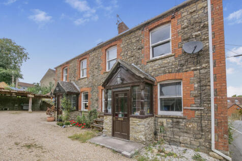 Templecombe, BA8 - property photo