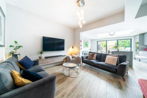 Open Plan Kitchen-5.jpg