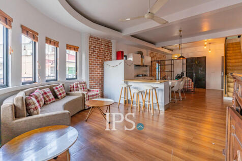 Renovated 3 Bedroom Apartment For Sale - Phsar Kandal 1, Phnom Penh