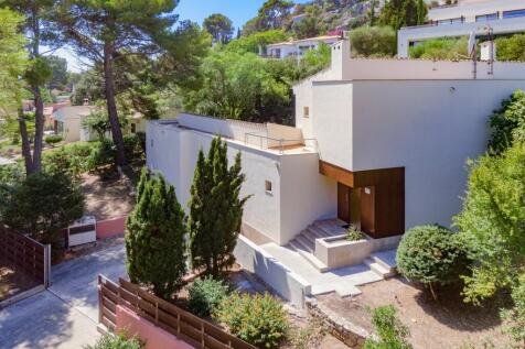 Villa in a quiet location in Gotmar