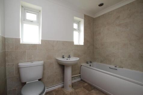 Bathroom.JPG