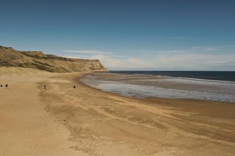 Cattersty Sands Beach