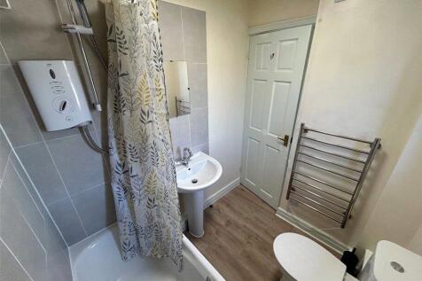 Howe Bank Close, Kendal, Cumbria, LA9 7PU photo 3