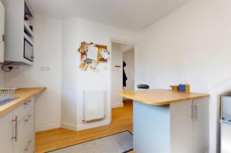 Flat-3-4-Turton-Street-04302026_161222.jpg