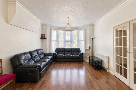 Ramuz Drive, Westcliff-On-Sea photo 4