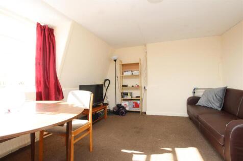 Living room.JPG