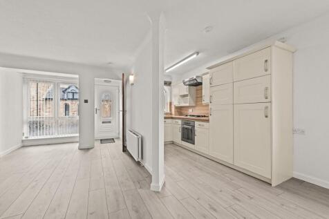 Open Plan Lounge/Kitchen