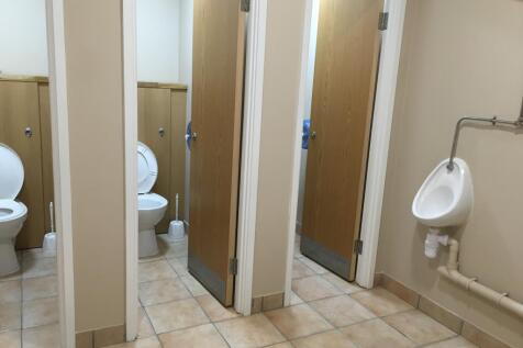 TOILETS AND SHOWERS
