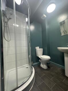 Flat, 40 High Street, CV31 1LW photo 4