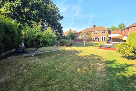 Rear Elevation Entire Garden