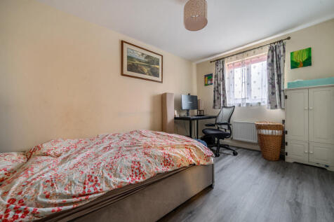 1385203-7-69284b2...