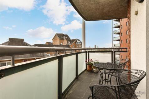 Galaxy Building (14).JPG