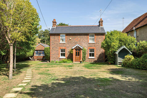 Godalming, GU8 - property photo