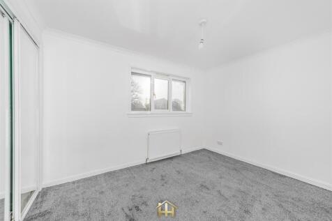 9 EARLSTON AVE DD40TH 031025 EDIT (3 of 7).jpg