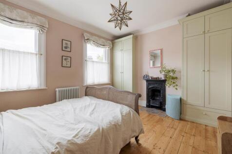 Trumpington Road, E7