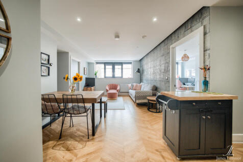 Property video thumbnail