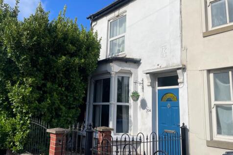 Click to visit Rightmove listing