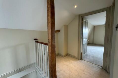 Kings Court, Coppice Hill, Bradford On Avon, Wiltshire photo 5