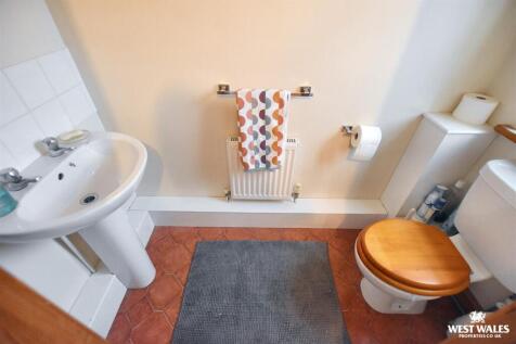 8 - 2025-11-16T203121.155.jpg