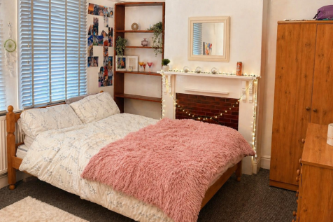 Bedroom 1.png