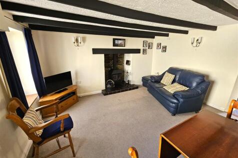Sitting Room.jpg