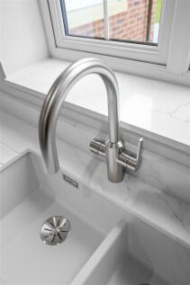 1578342896 - 5 Amberwood Grove -26.jpg