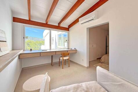 16-port andratx-Kernsaniertes Appartement mit Hafenblickterrasse-kaufen-suite