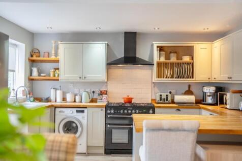 lifestyle kitchen 1.jpg