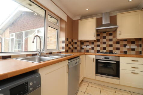 Chapel Street, Billericay, CM12 9LR photo 3