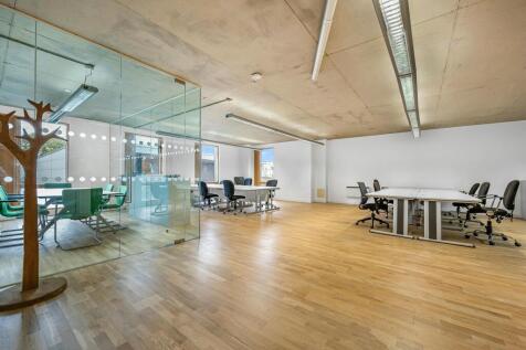 OFFICE 1.jpg