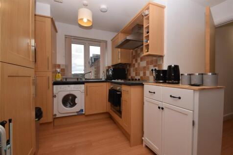 Baileygate Mews, Pontefract, West Yorkshire photo 3